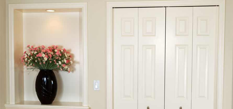 residential closet door repair in Myrtle Grove